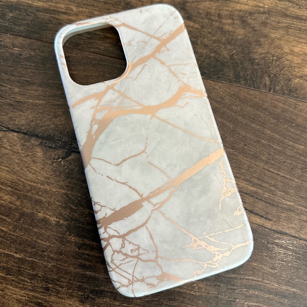 Casely phone case for iPhone 12 & 12 pro